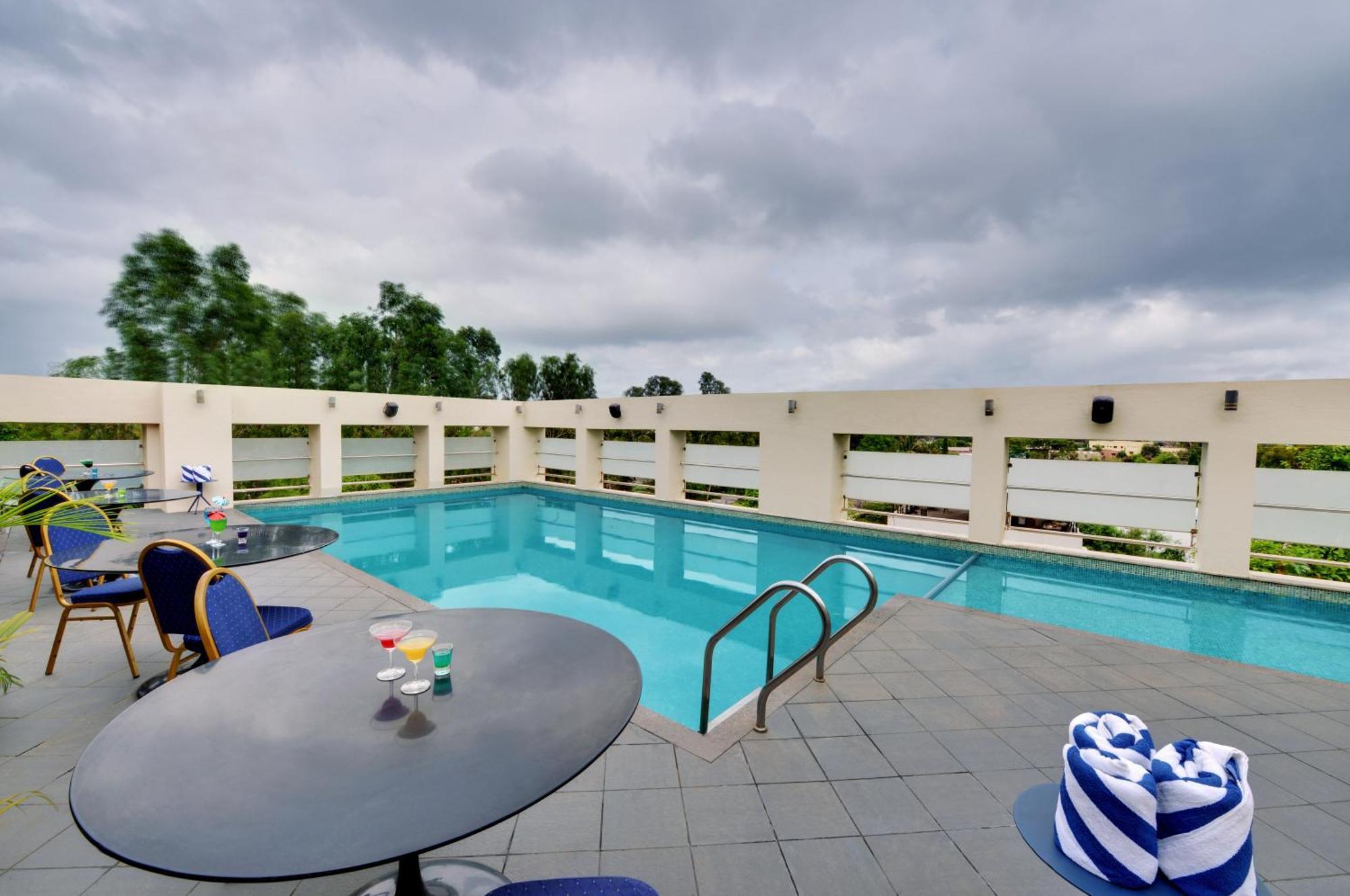 The Fern Residency, Vadgaon - Talegaon, Pune Eksteriør billede