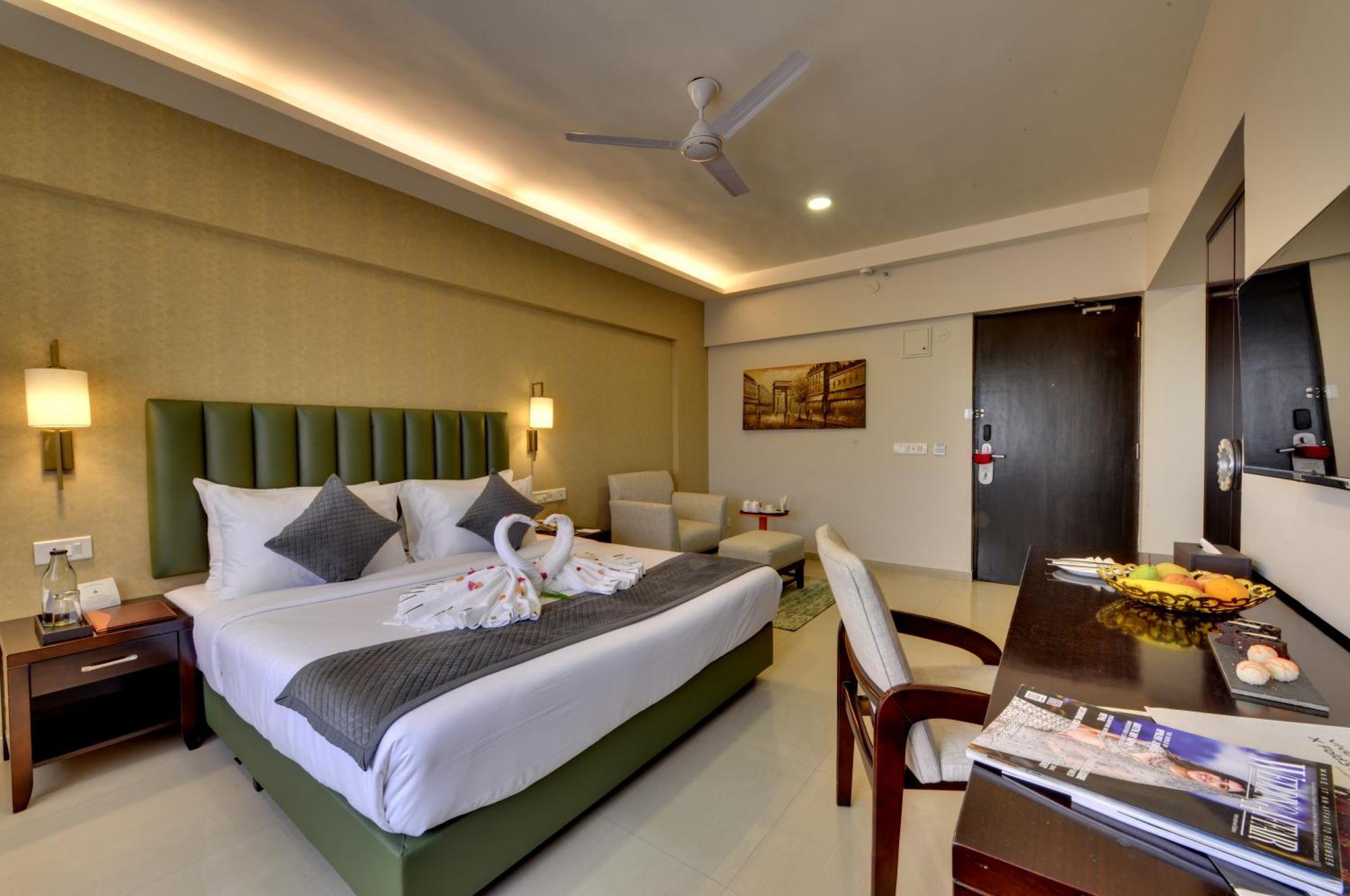 The Fern Residency, Vadgaon - Talegaon, Pune Eksteriør billede