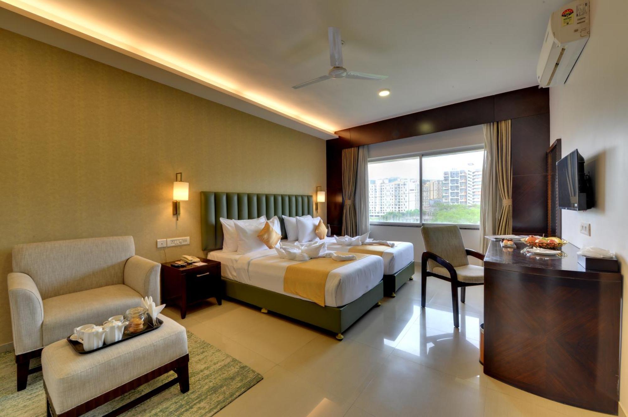 The Fern Residency, Vadgaon - Talegaon, Pune Eksteriør billede